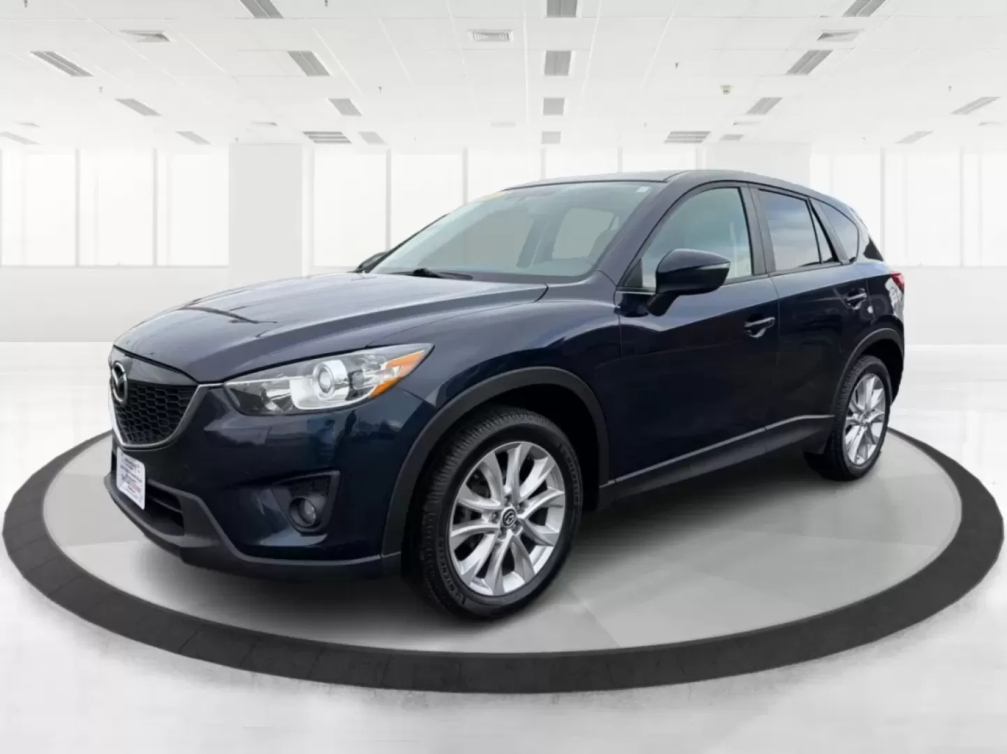 2015 Mazda CX-5 Grand Touring (JM3KE2DY9F0) with an SKYACTIV-G 2.5L I-4 gasoline direct injection engine, located at 1951 S Dayton Lakeview Rd., New Carlisle, OH, 45344, (937) 908-9800, 39.890999, -84.050255 - **Discover Adventure with the 2015 Mazda CX-5 at Advantage Car and Credit New Carlisle!**<br /> <br /> Are you ready to elevate your driving experience? Whether you're a growing family in need of space, a commuter looking for reliability, or an adventurer seeking the perfect weekend getaway vehicle - Photo#8