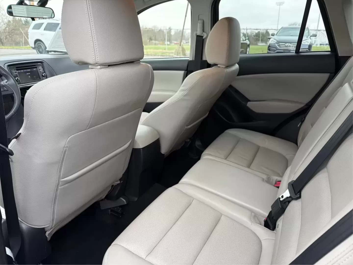 2015 Mazda CX-5 Grand Touring (JM3KE2DY9F0) with an SKYACTIV-G 2.5L I-4 gasoline direct injection engine, located at 1951 S Dayton Lakeview Rd., New Carlisle, OH, 45344, (937) 908-9800, 39.890999, -84.050255 - **Discover Adventure with the 2015 Mazda CX-5 at Advantage Car and Credit New Carlisle!**<br /> <br /> Are you ready to elevate your driving experience? Whether you're a growing family in need of space, a commuter looking for reliability, or an adventurer seeking the perfect weekend getaway vehicle - Photo#10