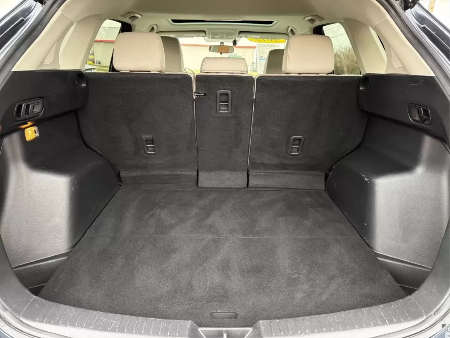 2015 Mazda CX-5 Grand Touring (JM3KE2DY9F0) with an SKYACTIV-G 2.5L I-4 gasoline direct injection engine, located at 1951 S Dayton Lakeview Rd., New Carlisle, OH, 45344, (937) 908-9800, 39.890999, -84.050255 - **Discover Adventure with the 2015 Mazda CX-5 at Advantage Car and Credit New Carlisle!**<br /> <br /> Are you ready to elevate your driving experience? Whether you're a growing family in need of space, a commuter looking for reliability, or an adventurer seeking the perfect weekend getaway vehicle - Photo#12