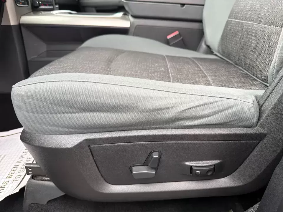 2016 Ram 1500 Big Horn (1C6RR7TTXGS) with an 5.7L V8 OHV 16V engine, 6A transmission, located at 1184 Kauffman Ave, Fairborn, OH, 45324, (937) 908-9800, 39.807072, -84.030914 - **Elevate Your Adventures with the 2016 Ram 1500 Big Horn - Perfect for Any Lifestyle!**<br /> <br /> Are you ready to transform your daily commute or weekend outings? The 2016 Ram 1500 Big Horn is not just a truck; it's a lifestyle enhancer that brings both comfort and capability together seamlessl - Photo#17