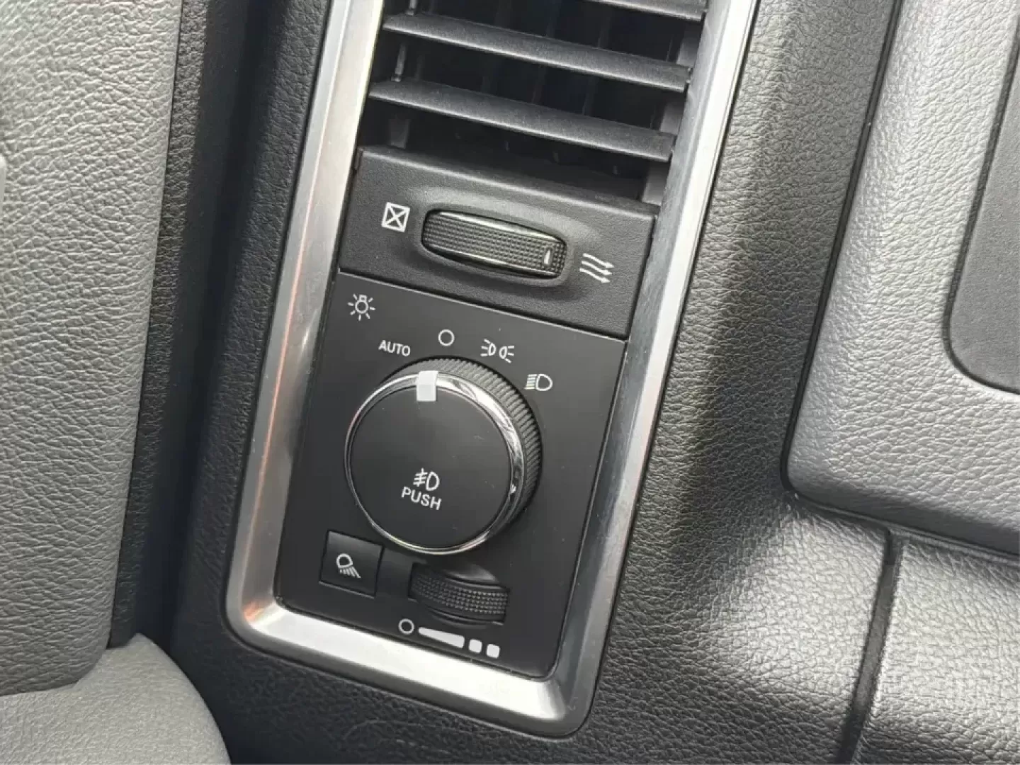 2016 Ram 1500 Big Horn (1C6RR7TTXGS) with an 5.7L V8 OHV 16V engine, 6A transmission, located at 401 Woodman Dr, Riverside, OH, 45431, (937) 908-9800, 39.760899, -84.123421 - **Elevate Your Adventures with the 2016 Ram 1500 Big Horn - Perfect for Any Lifestyle!**<br /> <br /> Are you ready to transform your daily commute or weekend outings? The 2016 Ram 1500 Big Horn is not just a truck; it's a lifestyle enhancer that brings both comfort and capability together seamlessl - Photo#16