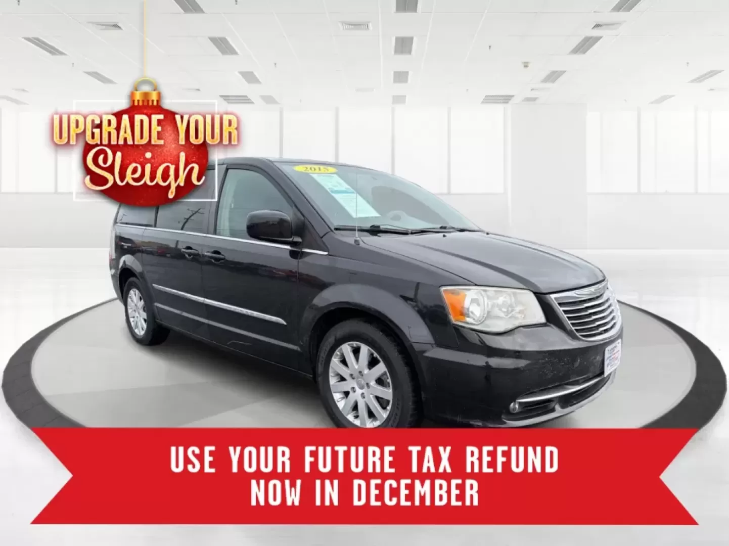 2015 Chrysler Town and Country Touring (2C4RC1BGXFR) with an 3.6L V-6 DOHC engine, located at 401 Woodman Dr, Riverside, OH, 45431, (937) 908-9800, 39.760899, -84.123421 - Are you a growing family searching for the perfect vehicle that effortlessly balances comfort, space, and style? Look no further! Advantage Car and Credit in Riverside, OH, is thrilled to present this stunning **2015 Chrysler Town and Country Touring**, designed for family adventures and daily com - Photo#0