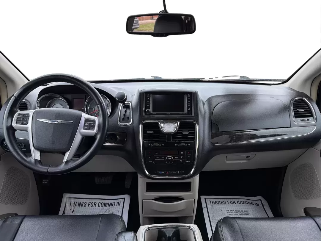 2015 Chrysler Town and Country Touring (2C4RC1BGXFR) with an 3.6L V-6 DOHC engine, located at 401 Woodman Dr, Riverside, OH, 45431, (937) 908-9800, 39.760899, -84.123421 - Are you a growing family searching for the perfect vehicle that effortlessly balances comfort, space, and style? Look no further! Advantage Car and Credit in Riverside, OH, is thrilled to present this stunning **2015 Chrysler Town and Country Touring**, designed for family adventures and daily com - Photo#21