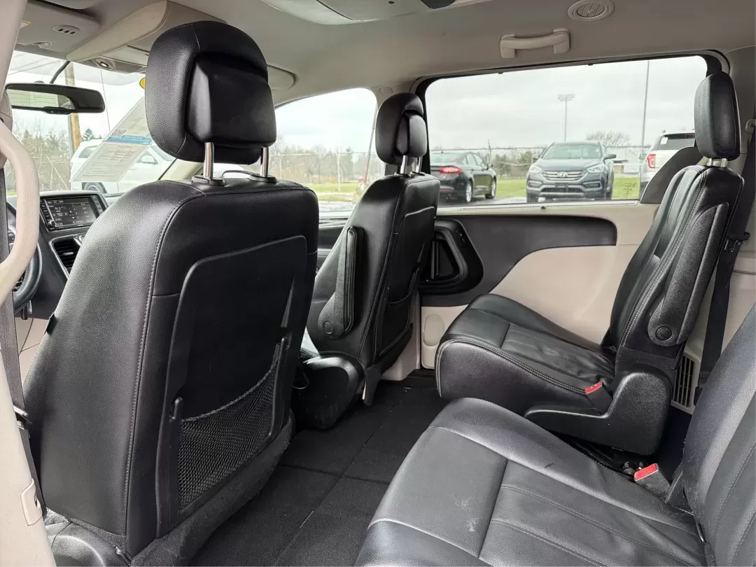 2015 Chrysler Town and Country Touring (2C4RC1BGXFR) with an 3.6L V-6 DOHC engine, 6-Speed Automatic transmission, located at 8750 N County Rd 25A, Piqua, OH, 45356, (937) 908-9800, 40.164391, -84.232513 - Are you a growing family searching for the perfect vehicle that effortlessly balances comfort, space, and style? Look no further! Advantage Car and Credit in Riverside, OH, is thrilled to present this stunning **2015 Chrysler Town and Country Touring**, designed for family adventures and daily com - Photo#10