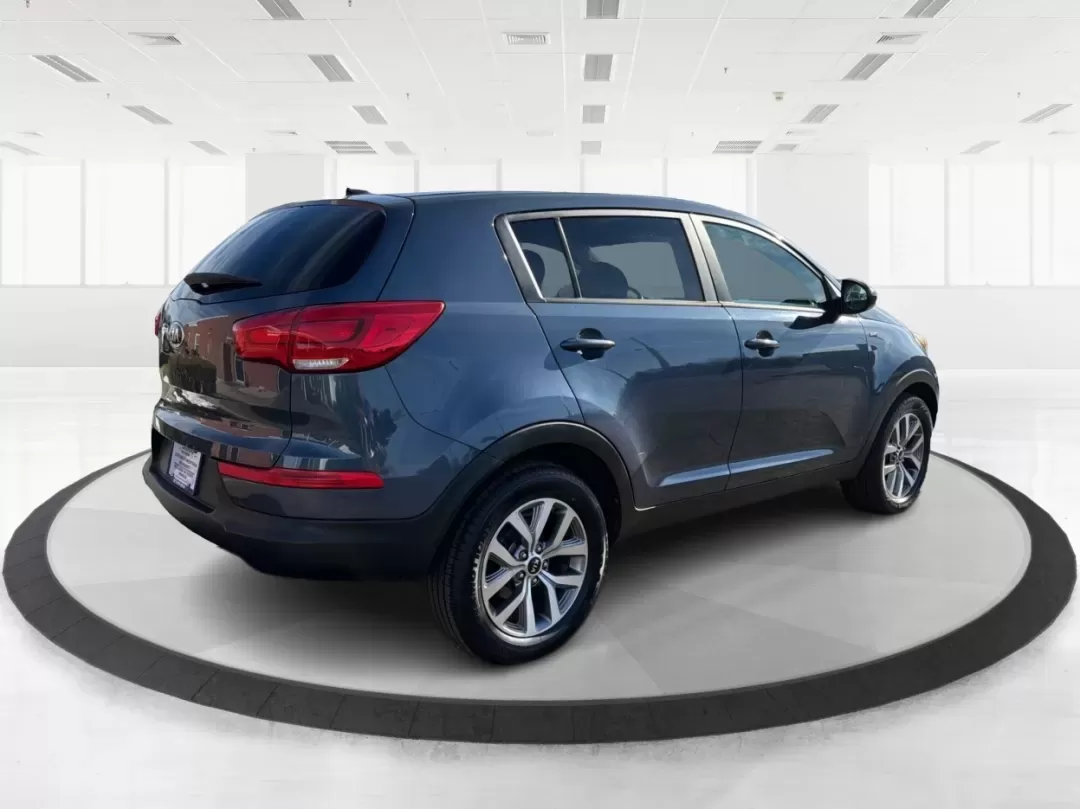 2016 Kia Sportage LX (KNDPBCAC0G7) with an Theta II 2.4L I-4 gasoline direct injection engine, located at 8750 N County Rd 25A, Piqua, OH, 45356, (937) 908-9800, 40.164391, -84.232513 - **Adventure Awaits with the 2016 Kia Sportage LX! Perfect for Your Next Family Road Trip or Daily Commute!**<br /> <br /> Are you looking for a versatile vehicle that fits your active lifestyle? Look no further than this stunning 2016 Kia Sportage LX, available now at Advantage Car and Credit in Tro - Photo#2