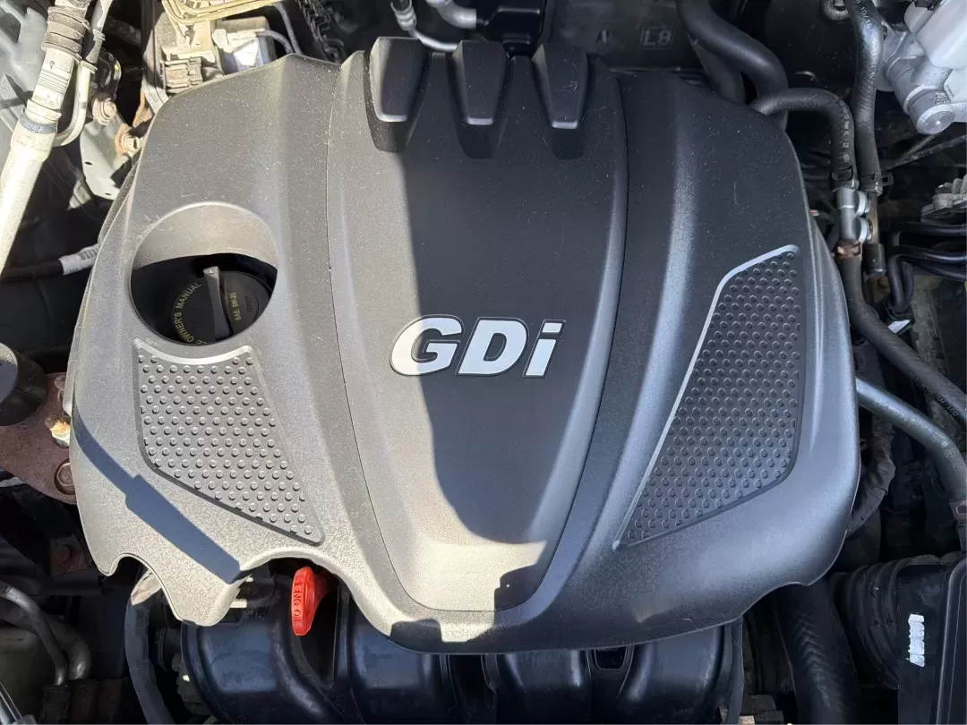 2016 Kia Sportage LX (KNDPBCAC0G7) with an Theta II 2.4L I-4 gasoline direct injection engine, located at 8750 N County Rd 25A, Piqua, OH, 45356, (937) 908-9800, 40.164391, -84.232513 - **Adventure Awaits with the 2016 Kia Sportage LX! Perfect for Your Next Family Road Trip or Daily Commute!**<br /> <br /> Are you looking for a versatile vehicle that fits your active lifestyle? Look no further than this stunning 2016 Kia Sportage LX, available now at Advantage Car and Credit in Tro - Photo#11