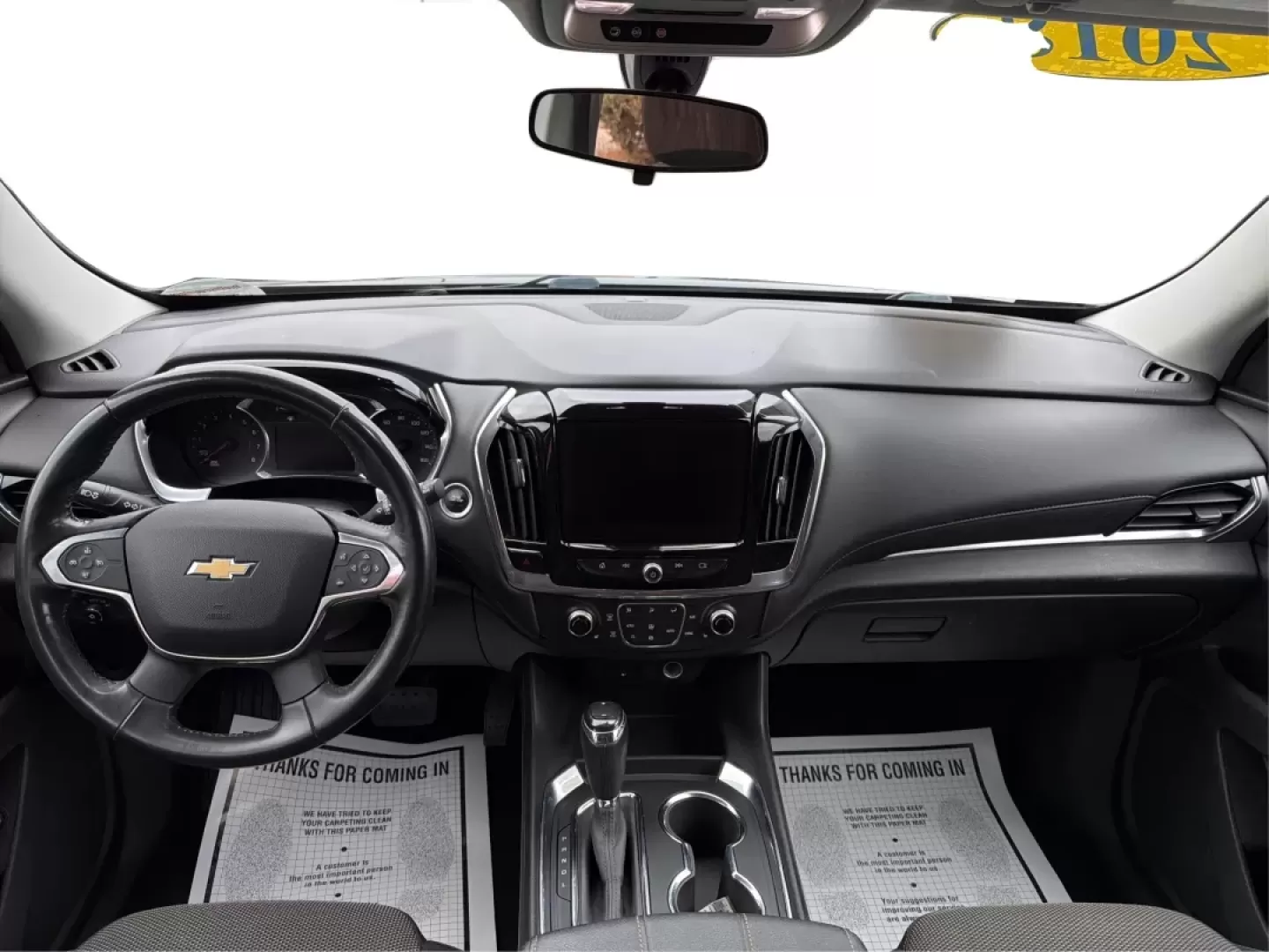 2018 Chevrolet Traverse 1LT (1GNERGKW6JJ) with an 3.6L V-6 gasoline direct injection engine, located at 1184 Kauffman Ave, Fairborn, OH, 45324, (937) 908-9800, 39.807072, -84.030914 - Are you ready to elevate your family's adventures, all while cruising in unparalleled comfort and style? Look no further than this stunning 2018 Chevrolet Traverse 1LT, now available at Advantage Car and Credit in Fairborn, OH! With ample space, cutting-edge technology, and a robust engine, this SUV - Photo#21