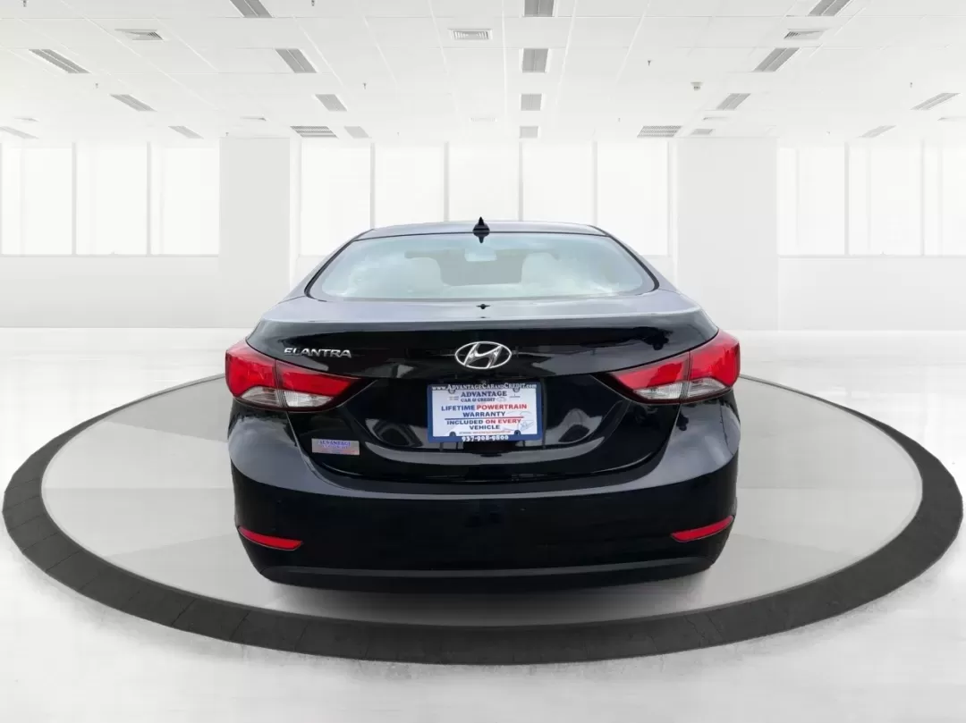 2016 Hyundai Elantra Value Edition (KMHDH4AE8GU) with an Nu 1.8L I-4 DOHC engine, located at 1230 East Main St, Xenia, OH, 45385, (937) 908-9800, 39.688026, -83.910172 - **Discover Your Next Adventure with the 2016 Hyundai Elantra at Advantage Car and Credit in Xenia, OH!**<br /> <br /> Are you in search of a reliable vehicle that seamlessly fits your daily lifestyle? Look no further than the 2016 Hyundai Elantra Value Edition, available at Advantage Car and Credit - Photo#3