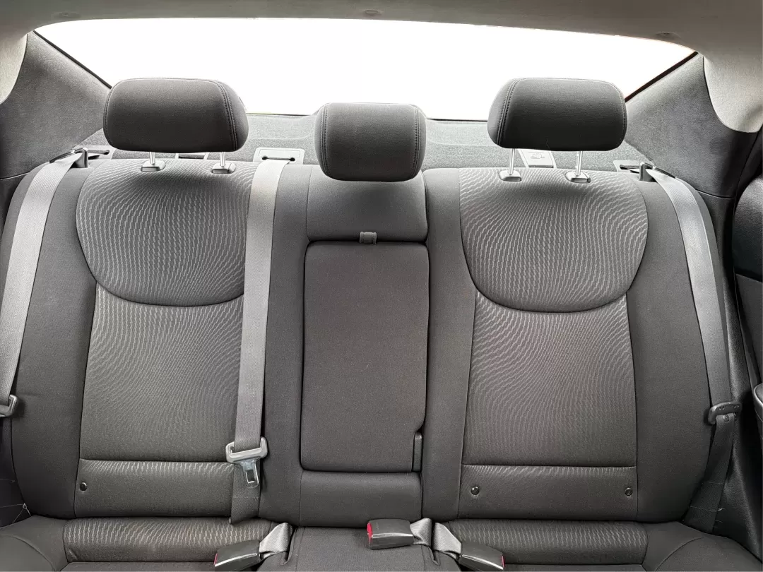 2016 Hyundai Elantra Value Edition (KMHDH4AE8GU) with an Nu 1.8L I-4 DOHC engine, located at 1230 East Main St, Xenia, OH, 45385, (937) 908-9800, 39.688026, -83.910172 - **Discover Your Next Adventure with the 2016 Hyundai Elantra at Advantage Car and Credit in Xenia, OH!**<br /> <br /> Are you in search of a reliable vehicle that seamlessly fits your daily lifestyle? Look no further than the 2016 Hyundai Elantra Value Edition, available at Advantage Car and Credit - Photo#14