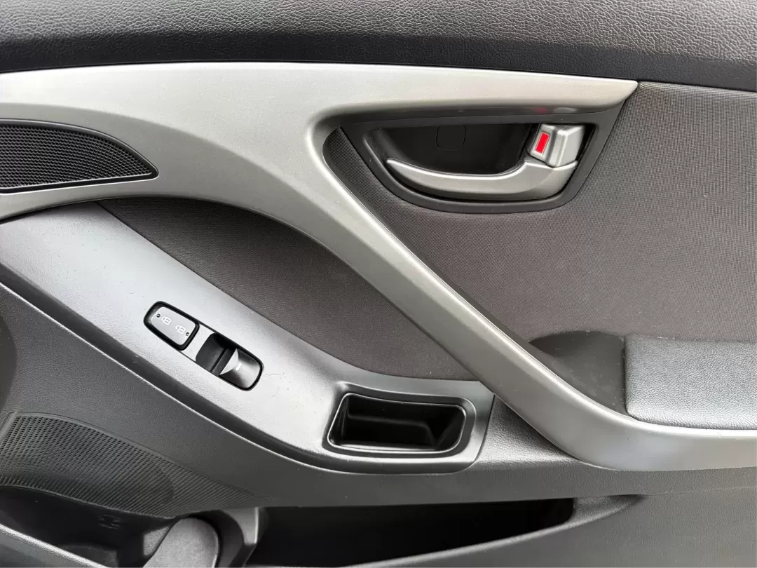 2016 Hyundai Elantra Value Edition (KMHDH4AE8GU) with an Nu 1.8L I-4 DOHC engine, located at 1230 East Main St, Xenia, OH, 45385, (937) 908-9800, 39.688026, -83.910172 - **Discover Your Next Adventure with the 2016 Hyundai Elantra at Advantage Car and Credit in Xenia, OH!**<br /> <br /> Are you in search of a reliable vehicle that seamlessly fits your daily lifestyle? Look no further than the 2016 Hyundai Elantra Value Edition, available at Advantage Car and Credit - Photo#18