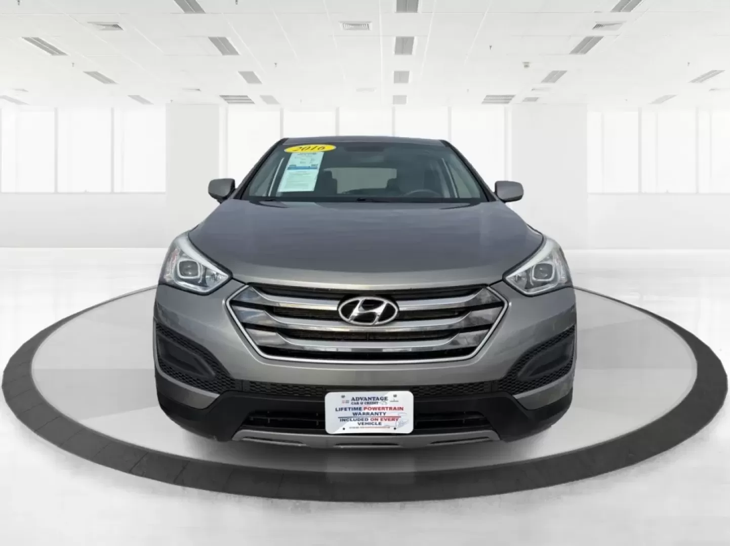 2016 Hyundai Santa Fe 2.4L (5XYZTDLB1GG) with an Theta II 2.4L I-4 gasoline direct injection engine, located at 1099 N County Rd 25A , Troy, OH, 45373, (937) 908-9800, 40.057079, -84.212883 - ### Embrace Your Adventurous Lifestyle with the 2016 Hyundai Santa Fe at Advantage Car and Credit - Troy!<br /> <br /> Are you ready to elevate your weekend escapes or daily commutes? Look no further than this stunning 2016 Hyundai Santa Fe, a versatile SUV designed for those who crave adventure and - Photo#7