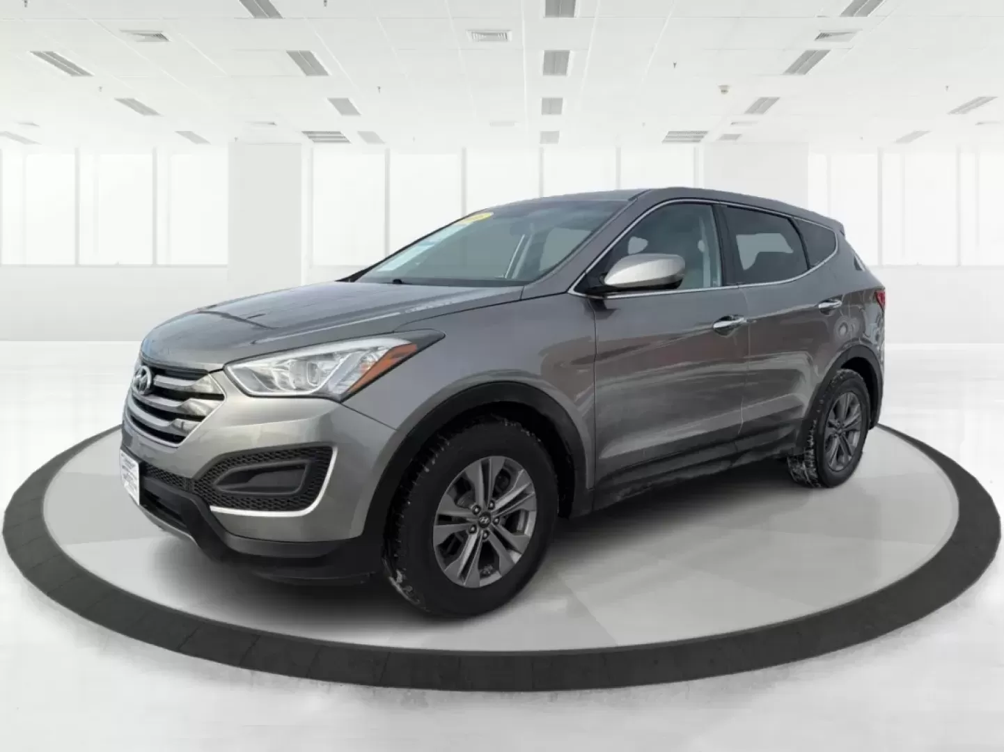 2016 Hyundai Santa Fe 2.4L (5XYZTDLB1GG) with an Theta II 2.4L I-4 gasoline direct injection engine, located at 1099 N County Rd 25A , Troy, OH, 45373, (937) 908-9800, 40.057079, -84.212883 - ### Embrace Your Adventurous Lifestyle with the 2016 Hyundai Santa Fe at Advantage Car and Credit - Troy!<br /> <br /> Are you ready to elevate your weekend escapes or daily commutes? Look no further than this stunning 2016 Hyundai Santa Fe, a versatile SUV designed for those who crave adventure and - Photo#8