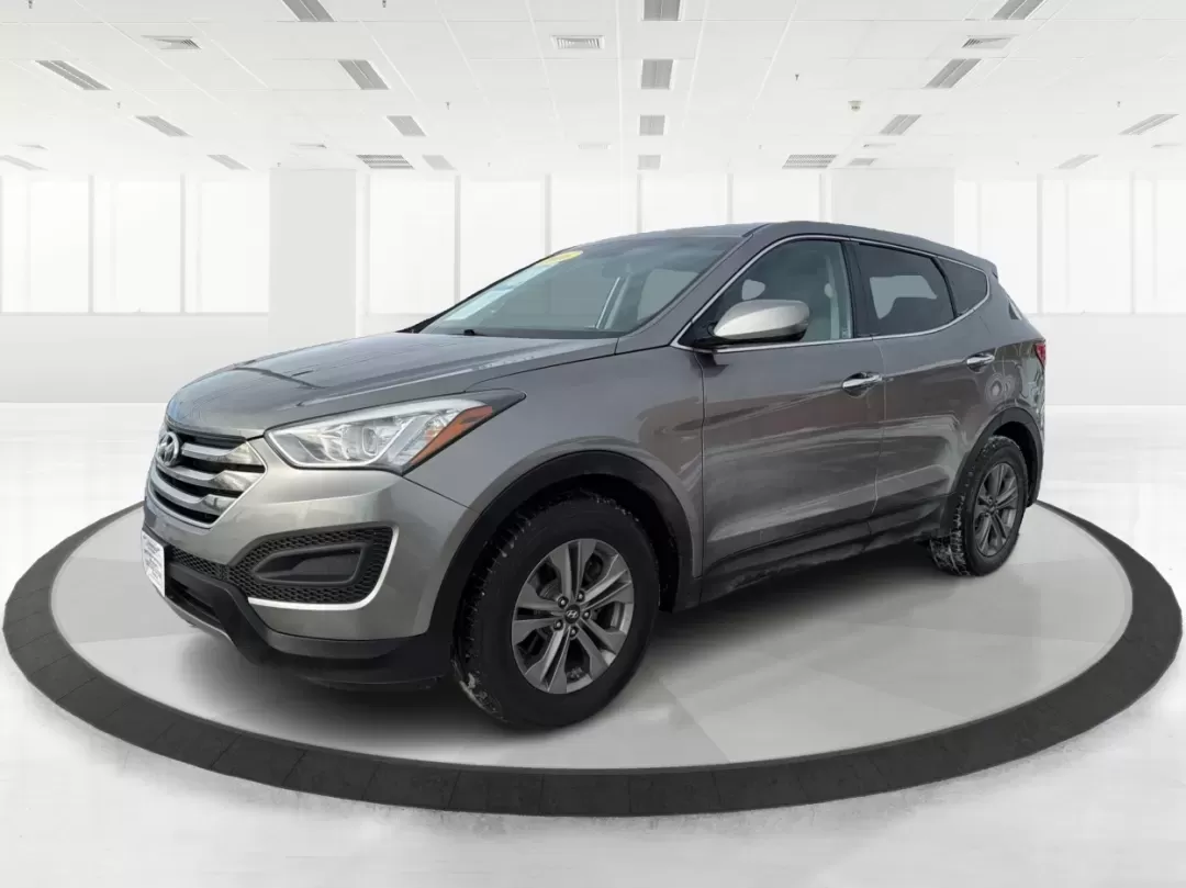2016 Hyundai Santa Fe 2.4L (5XYZTDLB1GG) with an Theta II 2.4L I-4 gasoline direct injection engine, located at 1099 N County Rd 25A , Troy, OH, 45373, (937) 908-9800, 40.057079, -84.212883 - ### Embrace Your Adventurous Lifestyle with the 2016 Hyundai Santa Fe at Advantage Car and Credit - Troy!<br /> <br /> Are you ready to elevate your weekend escapes or daily commutes? Look no further than this stunning 2016 Hyundai Santa Fe, a versatile SUV designed for those who crave adventure and - Photo#8