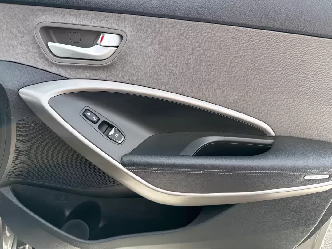 2016 Hyundai Santa Fe 2.4L (5XYZTDLB1GG) with an Theta II 2.4L I-4 gasoline direct injection engine, located at 1099 N County Rd 25A , Troy, OH, 45373, (937) 908-9800, 40.057079, -84.212883 - ### Embrace Your Adventurous Lifestyle with the 2016 Hyundai Santa Fe at Advantage Car and Credit - Troy!<br /> <br /> Are you ready to elevate your weekend escapes or daily commutes? Look no further than this stunning 2016 Hyundai Santa Fe, a versatile SUV designed for those who crave adventure and - Photo#18