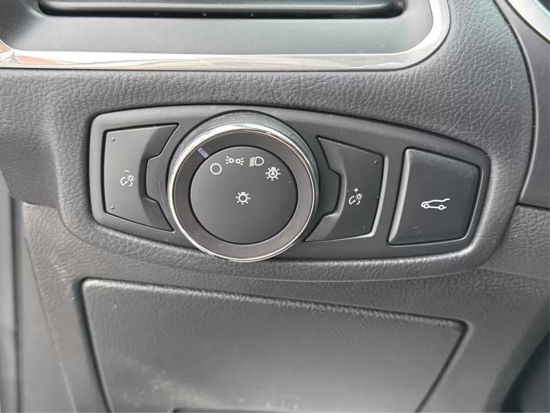 2018 Ford Edge Titanium (2FMPK4K92JB) with an Other engine, located at 1951 S Dayton Lakeview Rd., New Carlisle, OH, 45344, (937) 908-9800, 39.890999, -84.050255 - Unlock a world of adventure and endless possibilities with the 2018 Ford Edge Titanium, now available at Advantage Car and Credit in New Carlisle, OH. This sleek and stylish SUV is more than just a vehicle; it's your partner in creating unforgettable family memories, weekend getaways, and daily comm - Photo#17