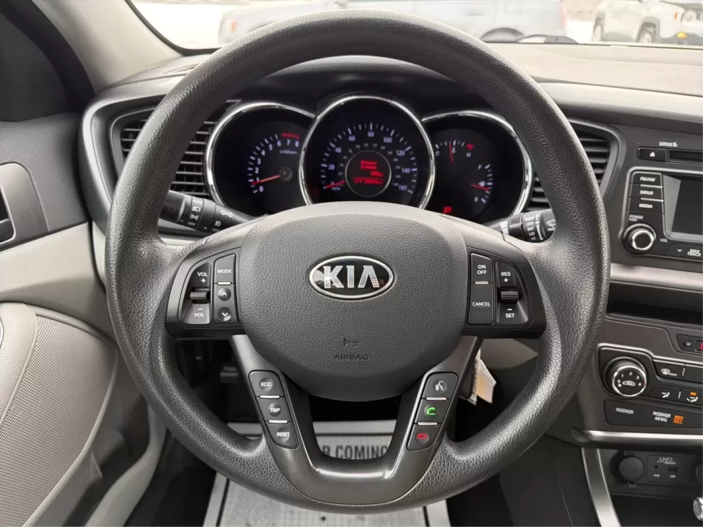2013 Kia Optima LX (KNAGM4A74D5) with an 2.4L I-4 gasoline direct injection engine, located at 880 E. National Road, Vandalia, OH, 45377, (937) 908-9800, 39.891918, -84.183594 - **Discover Adventure with the 2013 Kia Optima LX at Advantage Car and Credit - Vandalia!** <br /> <br /> Are you ready to elevate your daily drive? Whether you're commuting to work, running errands, or planning a weekend getaway, the 2013 Kia Optima LX is the ideal sedan that seamlessly fits into y - Photo#16