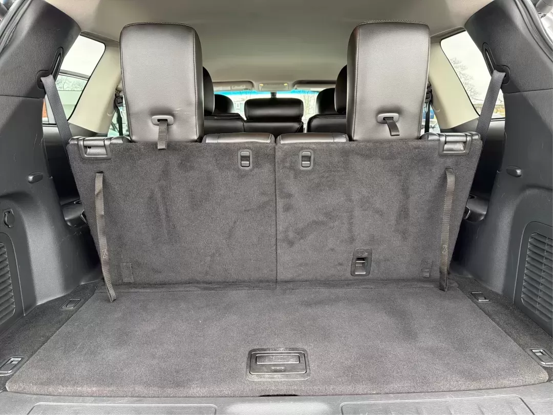 2013 Nissan Pathfinder SL (5N1AR2MM7DC) with an 3.5L V-6 DOHC engine, located at 1184 Kauffman Ave, Fairborn, OH, 45324, (937) 908-9800, 39.807072, -84.030914 - **Discover Your Next Adventure with the 2013 Nissan Pathfinder at Advantage Car and Credit in Fairborn, OH!**<br /> <br /> Are you ready to elevate your family outings or weekend adventures? Look no further than the 2013 Nissan Pathfinder SL, a spacious and dependable SUV perfect for growing familie - Photo#12