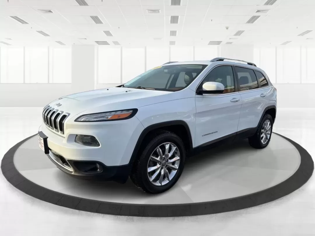 2014 Jeep Cherokee Limited (1C4PJMDS7EW) with an Other engine, located at 8750 N County Rd 25A, Piqua, OH, 45356, (937) 908-9800, 40.164391, -84.232513 - **Adventure Awaits in the 2014 Jeep Cherokee Limited Perfect for Families or Weekend Getaways!**<br /> <br /> Are you looking for a vehicle that's as versatile as your lifestyle? The 2014 Jeep Cherokee Limited, available at Advantage Car and Credit - Piqua, is your ticket to freedom on the open roa - Photo#8