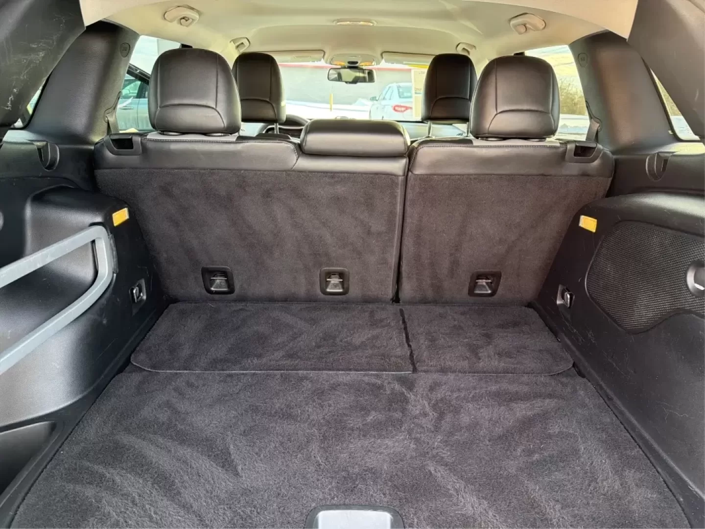 2014 Jeep Cherokee Limited (1C4PJMDS7EW) with an Other engine, located at 8750 N County Rd 25A, Piqua, OH, 45356, (937) 908-9800, 40.164391, -84.232513 - **Adventure Awaits in the 2014 Jeep Cherokee Limited Perfect for Families or Weekend Getaways!**<br /> <br /> Are you looking for a vehicle that's as versatile as your lifestyle? The 2014 Jeep Cherokee Limited, available at Advantage Car and Credit - Piqua, is your ticket to freedom on the open roa - Photo#12