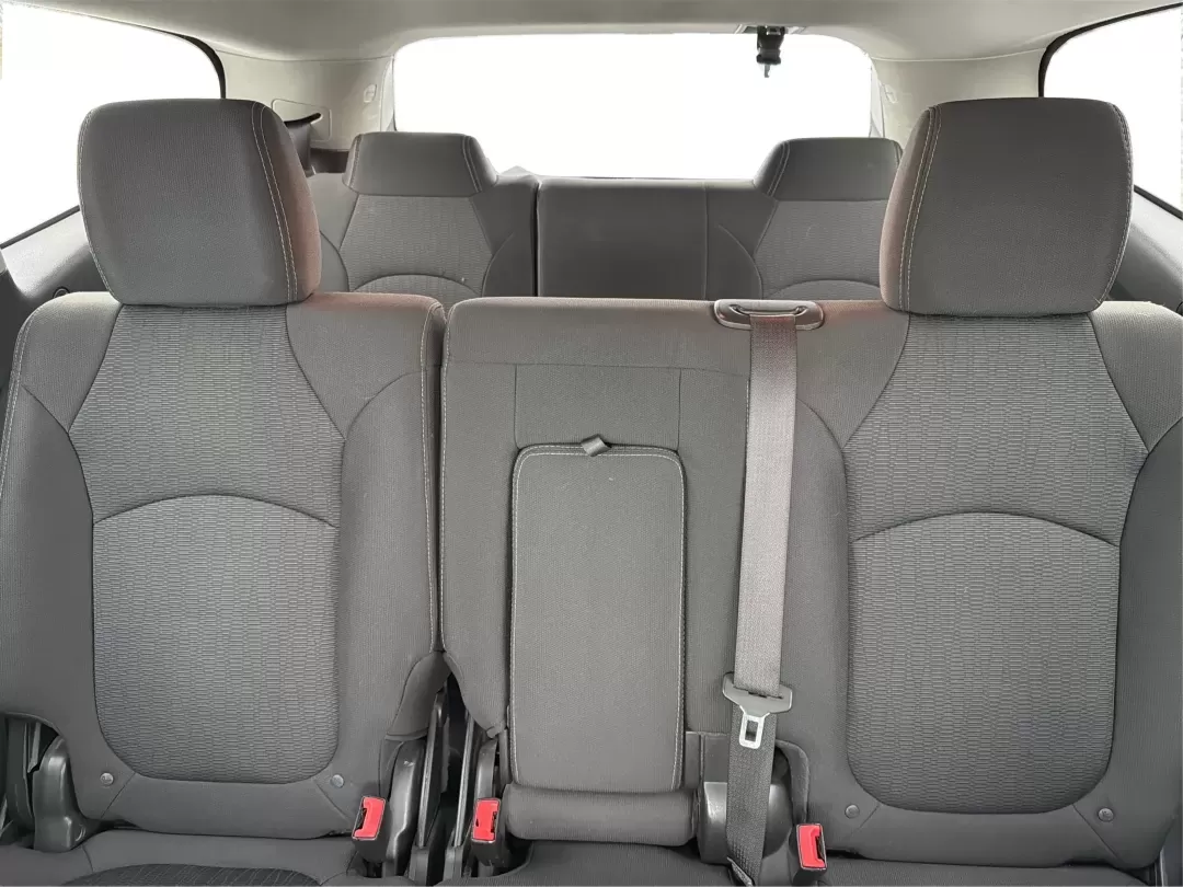 2017 Chevrolet Traverse 1LT (1GNKVGKD1HJ) with an 3.6L V-6 gasoline direct injection engine, located at 880 E. National Road, Vandalia, OH, 45377, (937) 908-9800, 39.891918, -84.183594 - **Adventure Awaits with the 2017 Chevrolet Traverse at Advantage Car and Credit!**<br /> <br /> Are you ready to elevate your family road trips or weekend adventures? Look no further than our stunning 2017 Chevrolet Traverse, available now at Advantage Car and Credit in Vandalia, OH. This spacious S - Photo#14