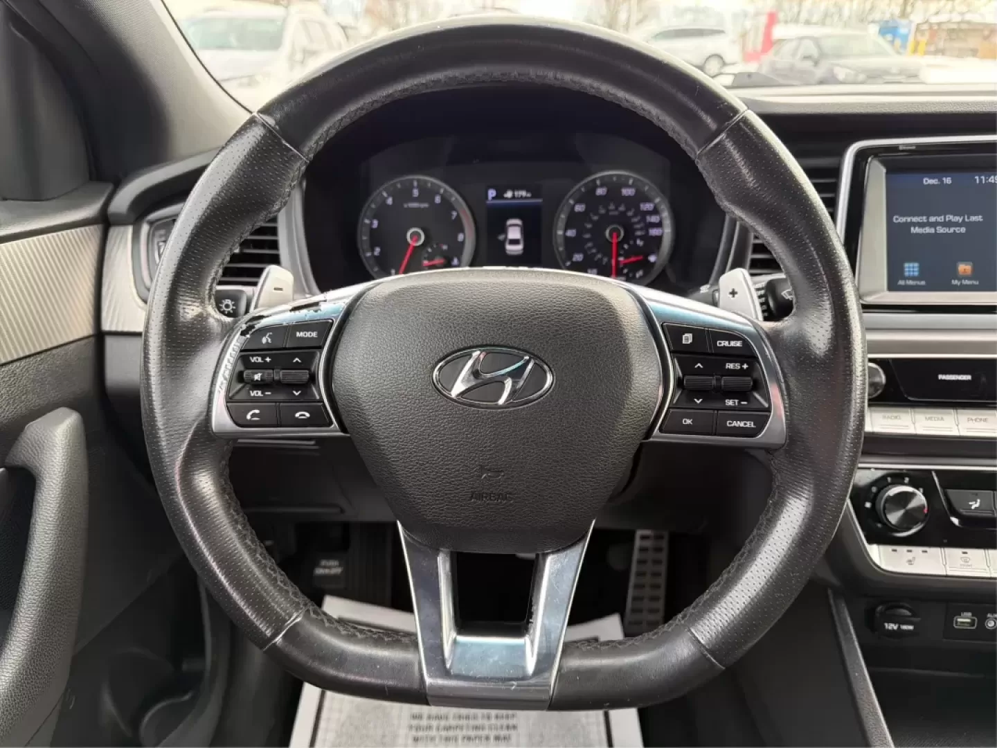 2018 Hyundai Sonata Sport (5NPE34AF6JH) with an 2.4L I-4 gasoline direct injection engine, located at 880 E. National Road, Vandalia, OH, 45377, (937) 908-9800, 39.891918, -84.183594 - **Discover the 2018 Hyundai Sonata Sport: Elevate Your Daily Commute in Style!**<br /> <br /> Are you seeking a vehicle that perfectly balances style, comfort, and reliability for your daily commute or family outings? Look no further than this stunning 2018 Hyundai Sonata Sport, available now at Adv - Photo#15