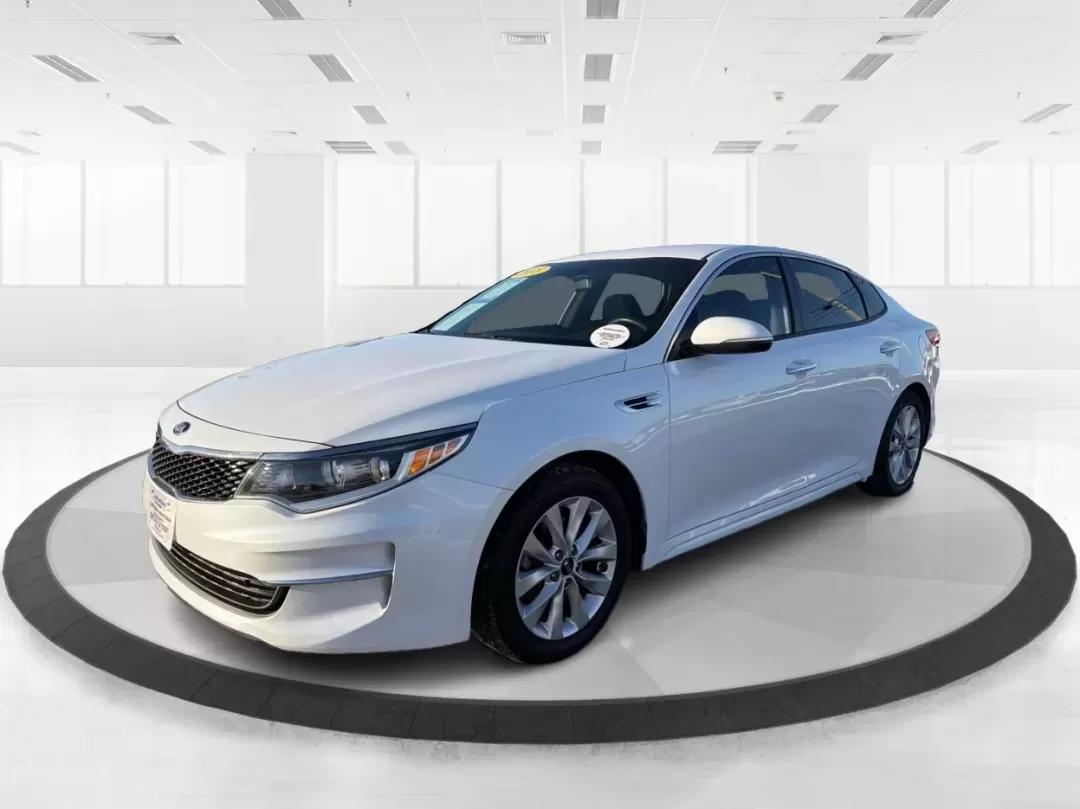 2018 Kia Optima LX (5XXGT4L39JG) with an Theta II 2.4L I-4 gasoline direct injection engine, located at 1951 S Dayton Lakeview Rd., New Carlisle, OH, 45344, (937) 908-9800, 39.890999, -84.050255 - Discover the perfect blend of style, comfort, and reliability with the 2018 Kia Optima LX, now available at Advantage Car and Credit in New Carlisle, OH. This sedan is designed for those who appreciate a smooth driving experience and high-end features, making it an ideal choice for budget-conscious - Photo#8