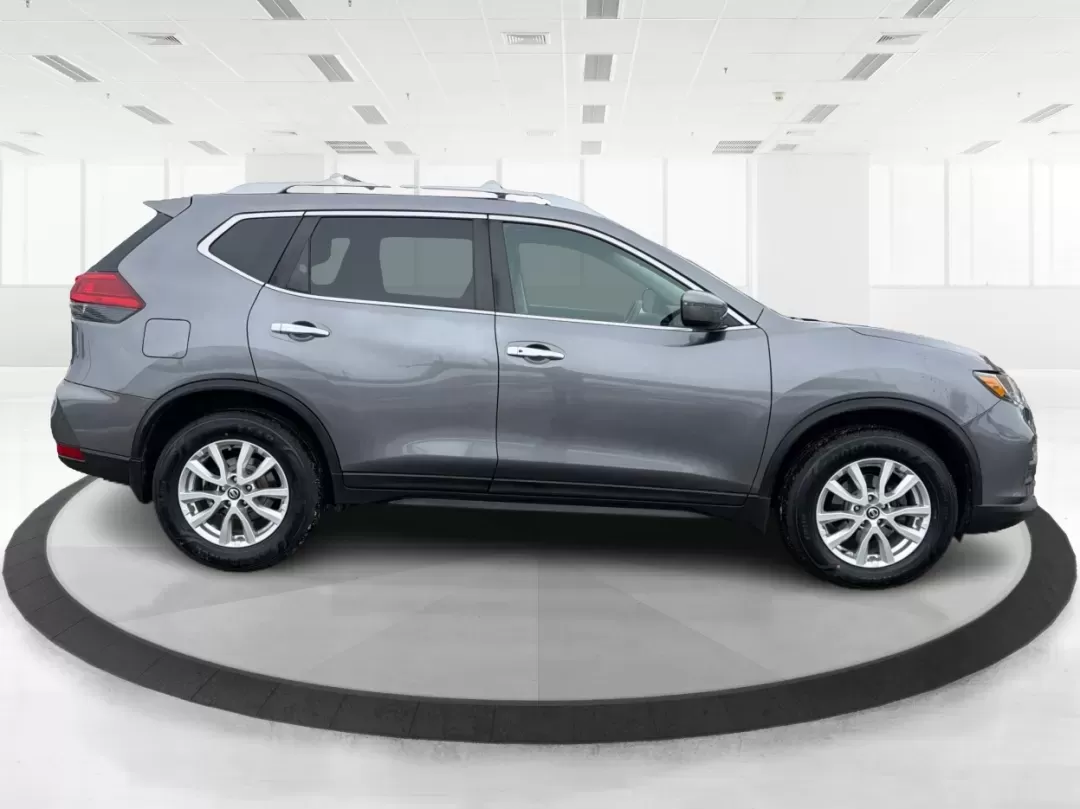 2017 Nissan Rogue SV (5N1AT2MV8HC) with an 2.5L I-4 DOHC engine, located at 1099 N County Rd 25A , Troy, OH, 45373, (937) 908-9800, 40.057079, -84.212883 - **Adventure Awaits with the 2017 Nissan Rogue SV Perfect for Growing Families!**<br /> <br /> Are you in search of a reliable SUV that fits your active lifestyle? Look no further than this 2017 Nissan Rogue SV, available now at Advantage Car and Credit - Troy! This spacious sport utility vehicle is - Photo#1