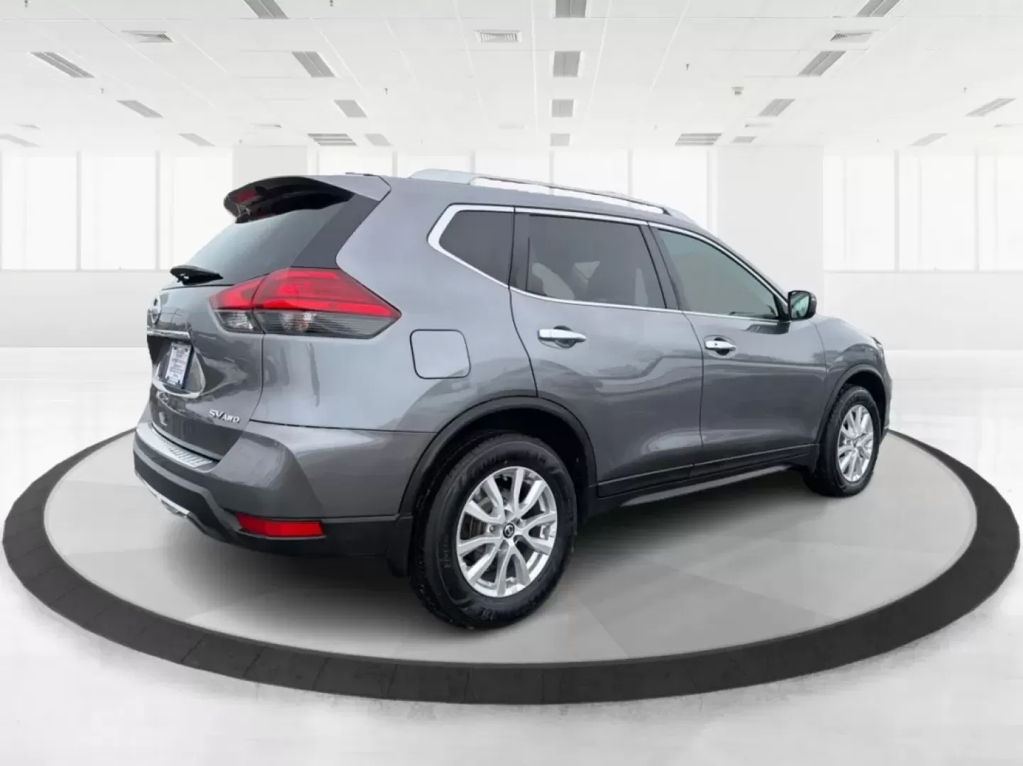 2017 Nissan Rogue (5N1AT2MV8HC) with an 2.5L I-4 DOHC engine, located at 401 Woodman Dr, Riverside, OH, 45431, (937) 908-9800, 39.760899, -84.123421 - **Adventure Awaits with the 2017 Nissan Rogue SV Perfect for Growing Families!**<br /> <br /> Are you in search of a reliable SUV that fits your active lifestyle? Look no further than this 2017 Nissan Rogue SV, available now at Advantage Car and Credit - Troy! This spacious sport utility vehicle is - Photo#2