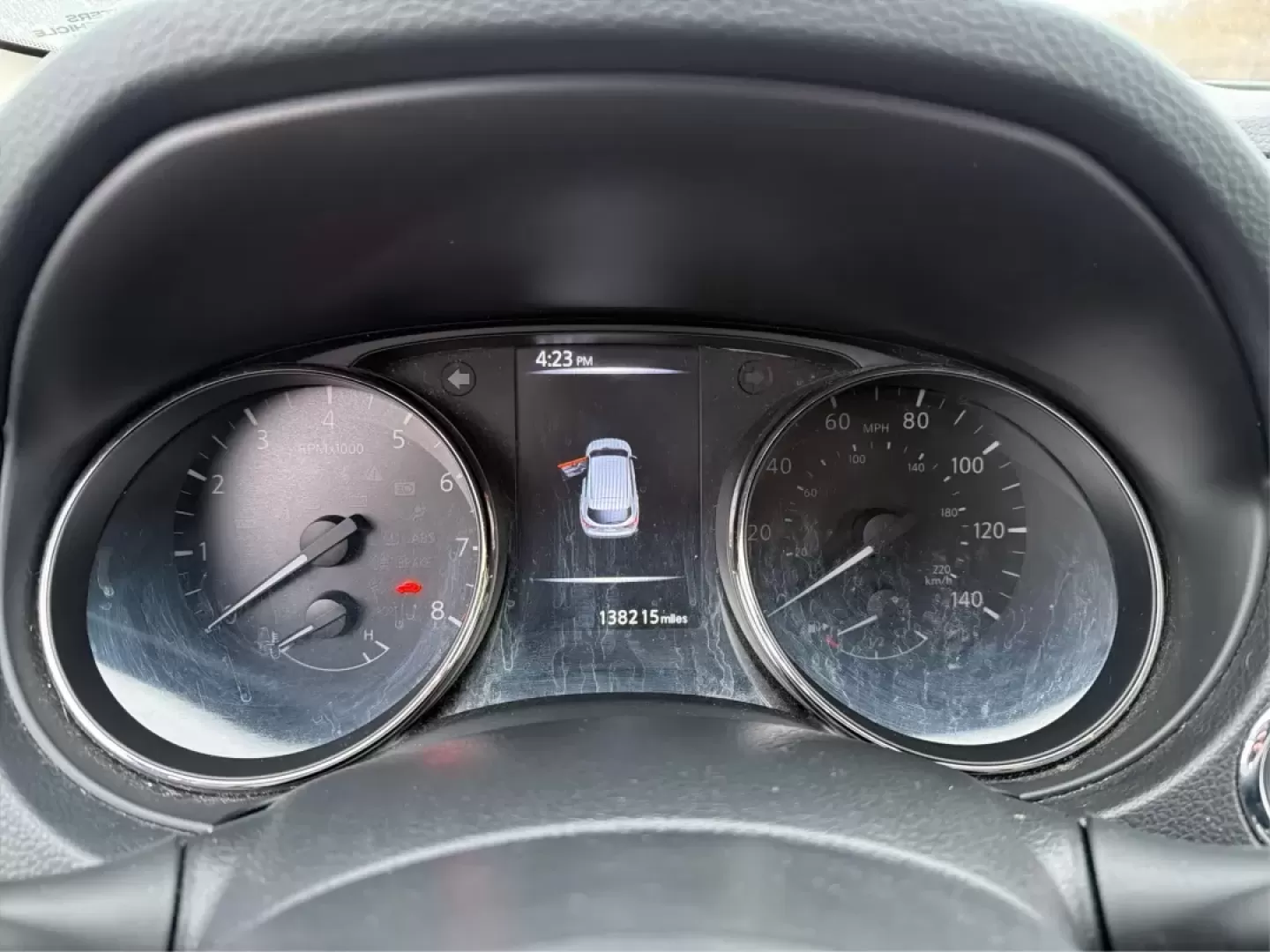 2018 Nissan Rogue SL (JN1BJ1CRXJW) with an 2L I-4 gasoline direct injection engine, located at 1184 Kauffman Ave, Fairborn, OH, 45324, (937) 908-9800, 39.807072, -84.030914 - 2018 Nissan Rogue SL - Photo#15