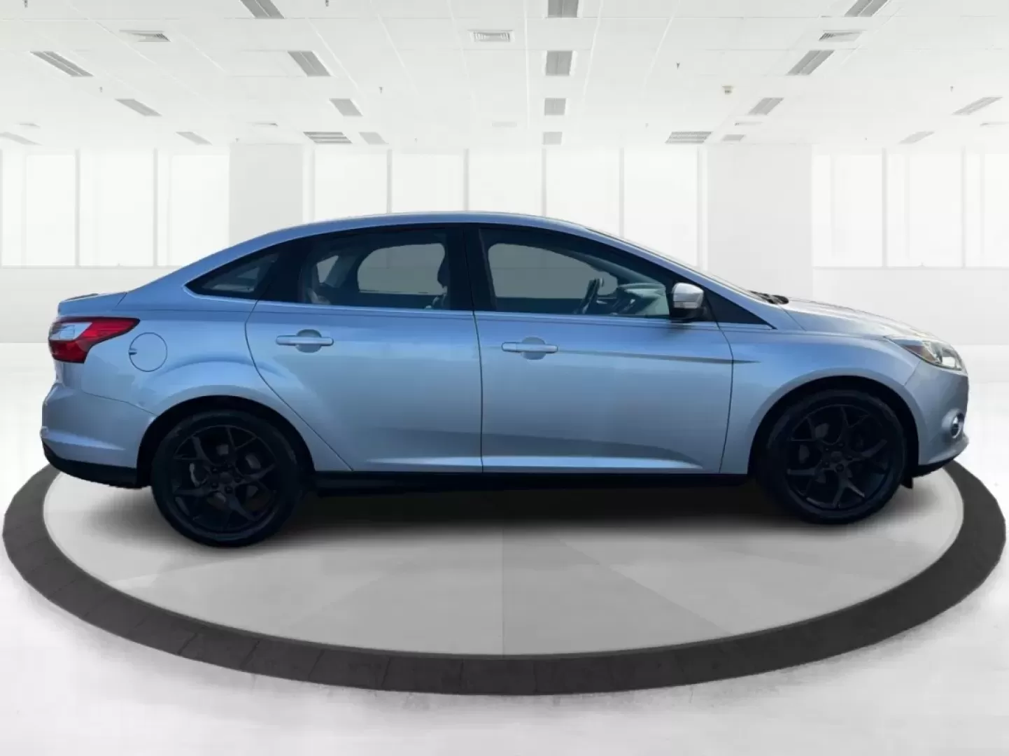 2012 Ford Focus SEL (1FAHP3H28CL) with an 2L I-4 gasoline direct injection engine, 6-Speed Automatic transmission, located at 8750 N County Rd 25A, Piqua, OH, 45356, (937) 908-9800, 40.164391, -84.232513 - ### Experience Comfort and Convenience with the 2012 Ford Focus SEL at Advantage Car and Credit - Piqua<br /> <br /> Are you searching for a reliable vehicle that perfectly complements your busy lifestyle? Whether you're commuting to work, running errands around Piqua, or planning a family road trip - Photo#1