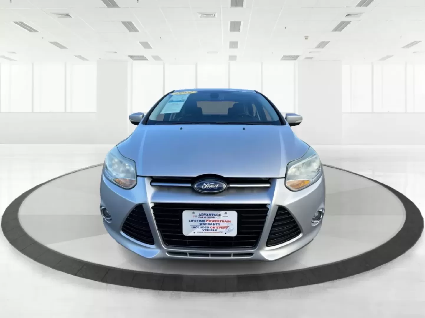 2012 Ford Focus SEL (1FAHP3H28CL) with an 2L I-4 gasoline direct injection engine, 6-Speed Automatic transmission, located at 8750 N County Rd 25A, Piqua, OH, 45356, (937) 908-9800, 40.164391, -84.232513 - ### Experience Comfort and Convenience with the 2012 Ford Focus SEL at Advantage Car and Credit - Piqua<br /> <br /> Are you searching for a reliable vehicle that perfectly complements your busy lifestyle? Whether you're commuting to work, running errands around Piqua, or planning a family road trip - Photo#7