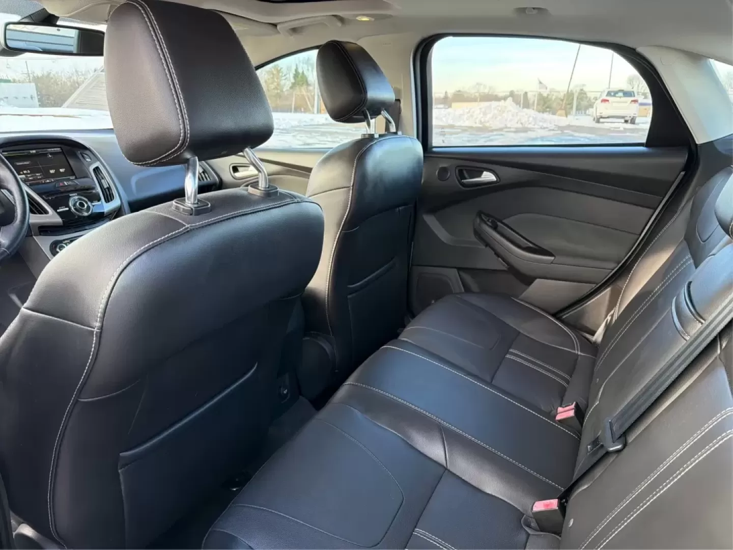 2012 Ford Focus SEL (1FAHP3H28CL) with an 2L I-4 gasoline direct injection engine, 6-Speed Automatic transmission, located at 8750 N County Rd 25A, Piqua, OH, 45356, (937) 908-9800, 40.164391, -84.232513 - ### Experience Comfort and Convenience with the 2012 Ford Focus SEL at Advantage Car and Credit - Piqua<br /> <br /> Are you searching for a reliable vehicle that perfectly complements your busy lifestyle? Whether you're commuting to work, running errands around Piqua, or planning a family road trip - Photo#10