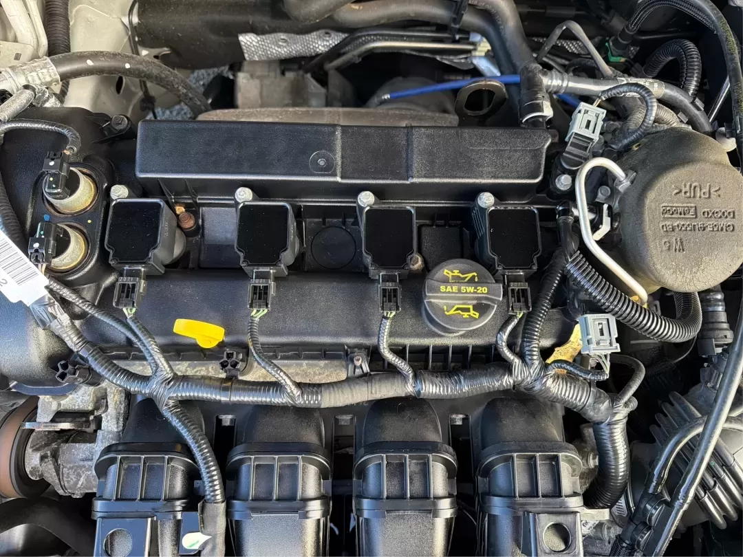 2012 Ford Focus SEL (1FAHP3H28CL) with an 2L I-4 gasoline direct injection engine, located at 8750 N County Rd 25A, Piqua, OH, 45356, (937) 908-9800, 40.164391, -84.232513 - ### Experience Comfort and Convenience with the 2012 Ford Focus SEL at Advantage Car and Credit - Piqua<br /> <br /> Are you searching for a reliable vehicle that perfectly complements your busy lifestyle? Whether you're commuting to work, running errands around Piqua, or planning a family road trip - Photo#11