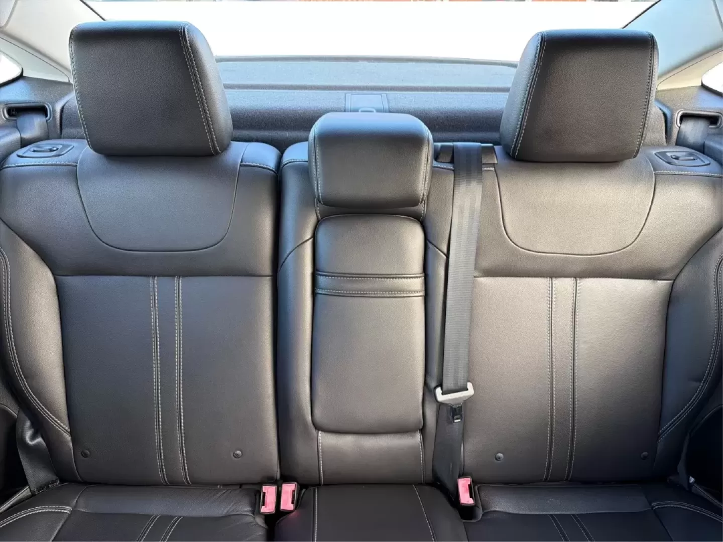 2012 Ford Focus SEL (1FAHP3H28CL) with an 2L I-4 gasoline direct injection engine, 6-Speed Automatic transmission, located at 8750 N County Rd 25A, Piqua, OH, 45356, (937) 908-9800, 40.164391, -84.232513 - ### Experience Comfort and Convenience with the 2012 Ford Focus SEL at Advantage Car and Credit - Piqua<br /> <br /> Are you searching for a reliable vehicle that perfectly complements your busy lifestyle? Whether you're commuting to work, running errands around Piqua, or planning a family road trip - Photo#14