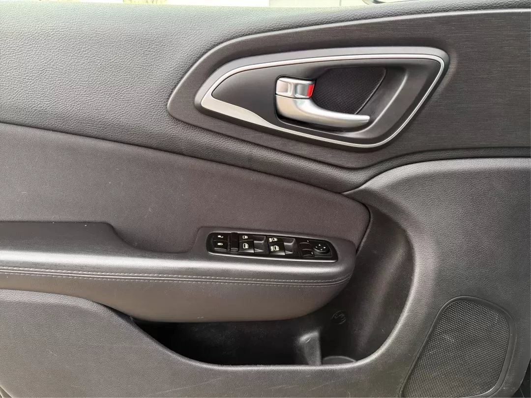 2015 Chrysler 200 Limited (1C3CCCAB3FN) with an 2.4L L4 DOHC 16V engine, 9-Speed Automatic transmission, located at 1951 S Dayton Lakeview Rd., New Carlisle, OH, 45344, (937) 908-9800, 39.890999, -84.050255 - **Elevate Your Everyday Commute with the 2015 Chrysler 200 Limited**<br /> <br /> Are you searching for a stylish and reliable sedan that can effortlessly handle your daily commutes and weekend adventures? Look no further than this stunning 2015 Chrysler 200 Limited, available now at Advantage Car a - Photo#19