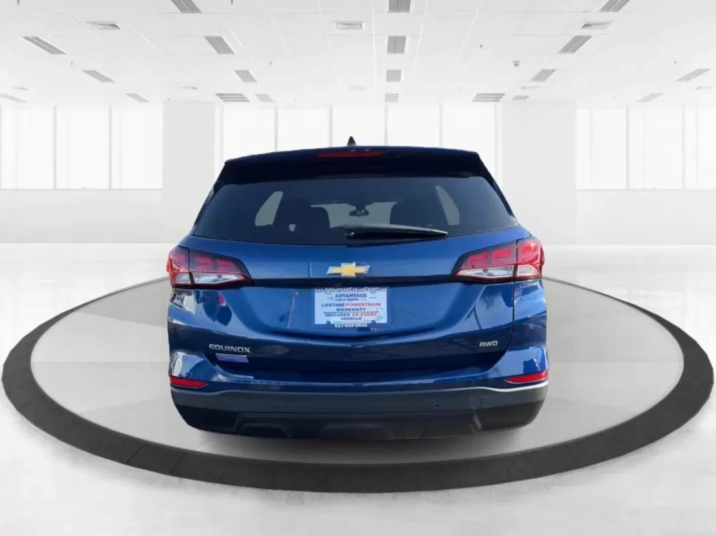 2022 Chevrolet Equinox AWD 1FL (2GNAX5EV4N6) with an 1.5L I-4 gasoline direct injection engine, 6A transmission, located at 8750 N County Rd 25A, Piqua, OH, 45356, (937) 908-9800, 40.164391, -84.232513 - **Discover Your Next Adventure with the 2022 Chevrolet Equinox at Advantage Car and Credit - New Carlisle!**<br /> <br /> If you're in the market for a versatile SUV that effortlessly blends family-friendly features with modern technology, look no further than this stunning 2022 Chevrolet Equinox. P - Photo#3