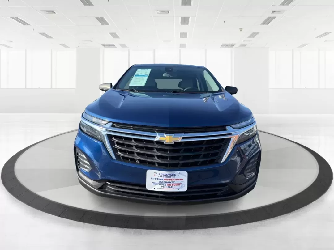 2022 Chevrolet Equinox AWD 1FL (2GNAX5EV4N6) with an 1.5L I-4 gasoline direct injection engine, located at 1951 S Dayton Lakeview Rd., New Carlisle, OH, 45344, (937) 908-9800, 39.890999, -84.050255 - **Discover Your Next Adventure with the 2022 Chevrolet Equinox at Advantage Car and Credit - New Carlisle!**<br /> <br /> If you're in the market for a versatile SUV that effortlessly blends family-friendly features with modern technology, look no further than this stunning 2022 Chevrolet Equinox. P - Photo#7