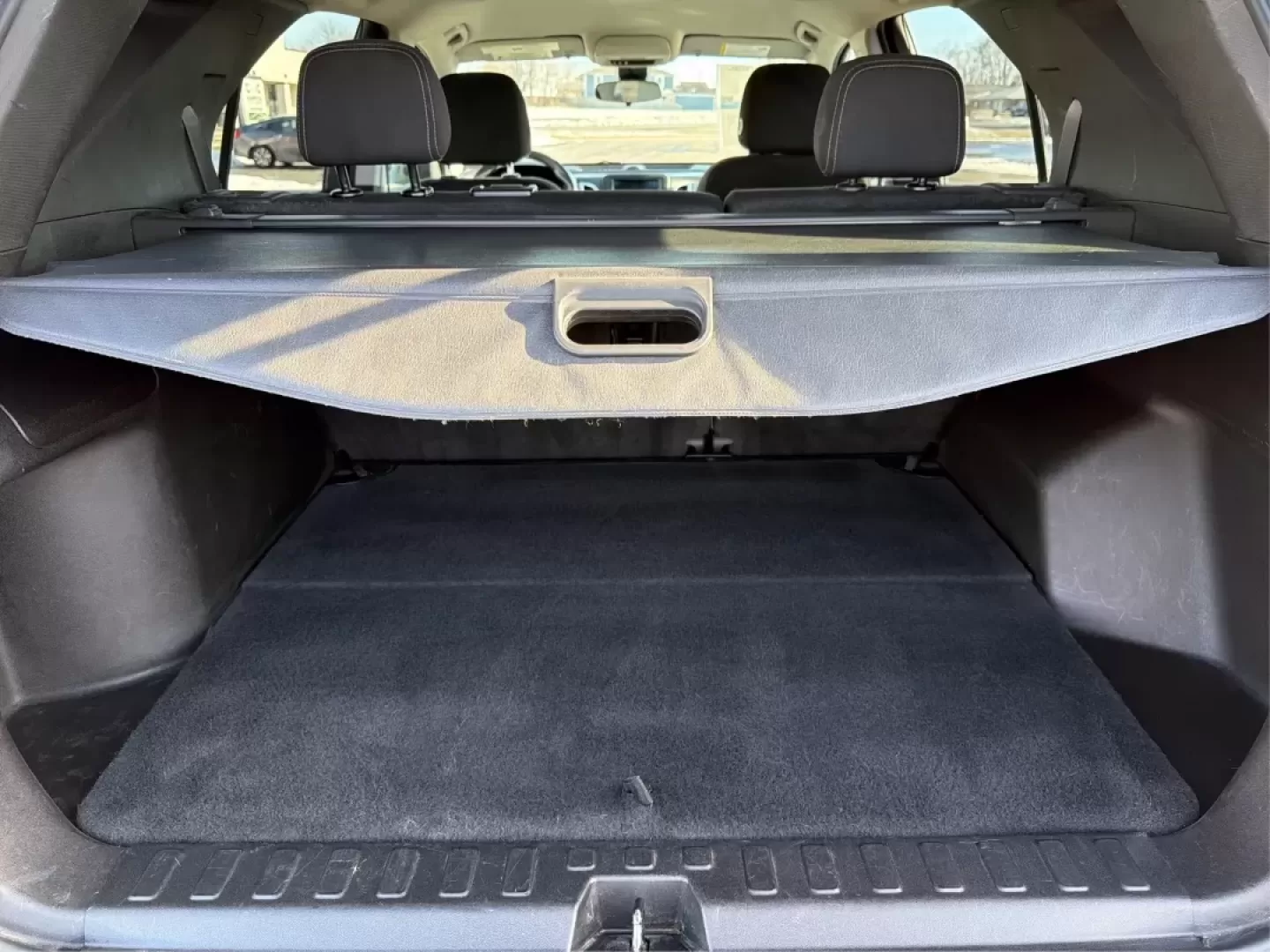 2022 Chevrolet Equinox AWD 1FL (2GNAX5EV4N6) with an 1.5L I-4 gasoline direct injection engine, 6A transmission, located at 8750 N County Rd 25A, Piqua, OH, 45356, (937) 908-9800, 40.164391, -84.232513 - **Discover Your Next Adventure with the 2022 Chevrolet Equinox at Advantage Car and Credit - New Carlisle!**<br /> <br /> If you're in the market for a versatile SUV that effortlessly blends family-friendly features with modern technology, look no further than this stunning 2022 Chevrolet Equinox. P - Photo#12