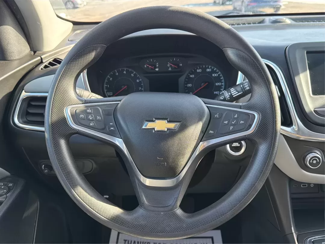 2022 Chevrolet Equinox AWD 1FL (2GNAX5EV4N6) with an 1.5L I-4 gasoline direct injection engine, located at 1951 S Dayton Lakeview Rd., New Carlisle, OH, 45344, (937) 908-9800, 39.890999, -84.050255 - **Discover Your Next Adventure with the 2022 Chevrolet Equinox at Advantage Car and Credit - New Carlisle!**<br /> <br /> If you're in the market for a versatile SUV that effortlessly blends family-friendly features with modern technology, look no further than this stunning 2022 Chevrolet Equinox. P - Photo#16