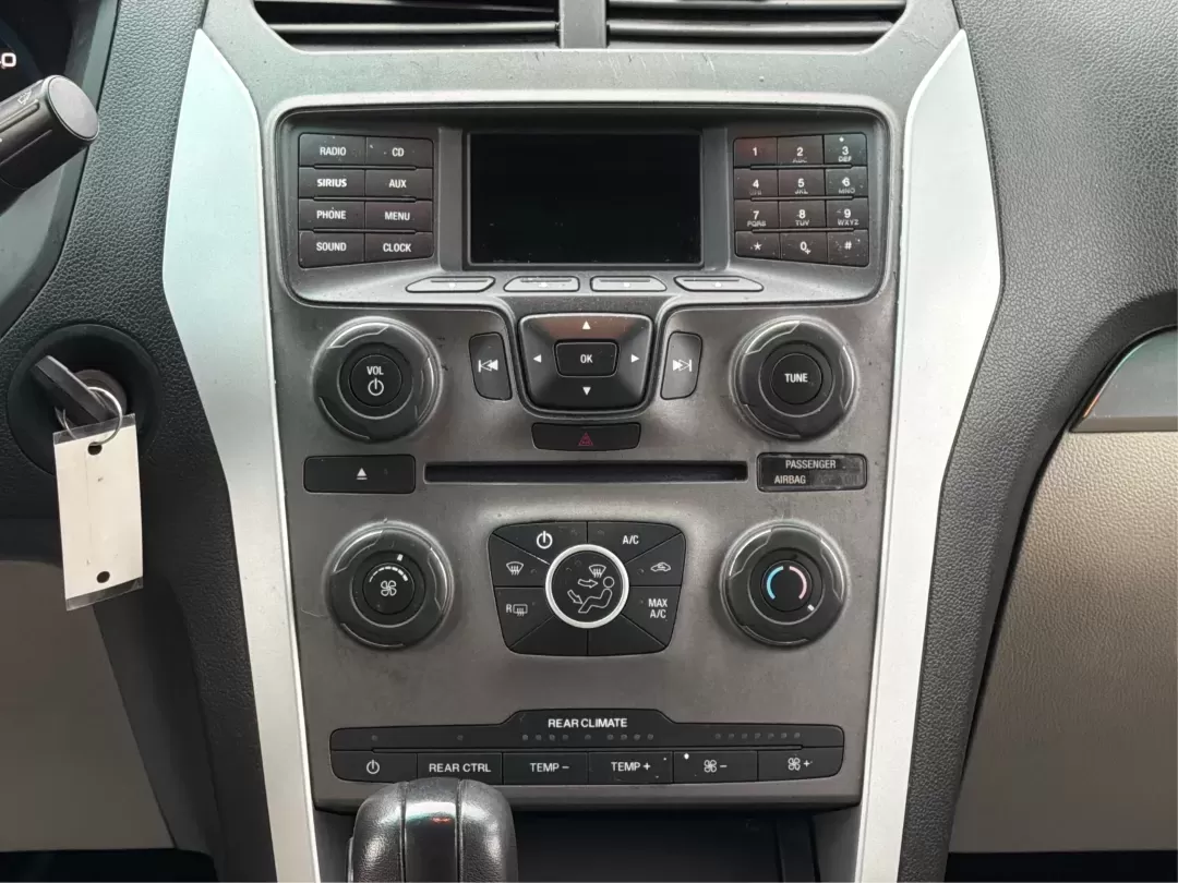 2015 Ford Explorer Base (1FM5K8B82FG) with an Other engine, located at 8750 N County Rd 25A, Piqua, OH, 45356, (937) 908-9800, 40.164391, -84.232513 - **Adventure Awaits: Explore New Horizons with the 2015 Ford Explorer from Advantage Car and Credit - Piqua!**<br /> <br /> Are you ready to elevate your driving experience and embrace life's adventures? Whether you're planning family outings, commuting to work, or embarking on weekend getaways, the - Photo#13