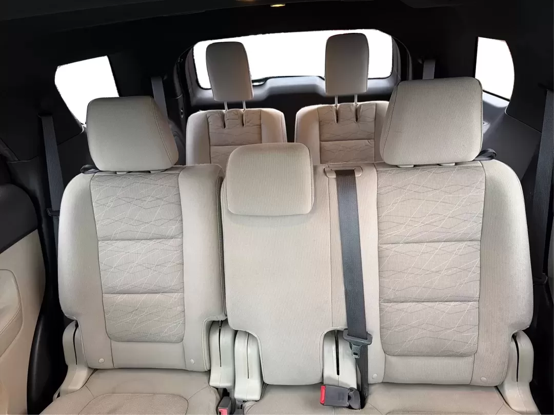 2015 Ford Explorer Base (1FM5K8B82FG) with an Other engine, located at 8750 N County Rd 25A, Piqua, OH, 45356, (937) 908-9800, 40.164391, -84.232513 - **Adventure Awaits: Explore New Horizons with the 2015 Ford Explorer from Advantage Car and Credit - Piqua!**<br /> <br /> Are you ready to elevate your driving experience and embrace life's adventures? Whether you're planning family outings, commuting to work, or embarking on weekend getaways, the - Photo#14