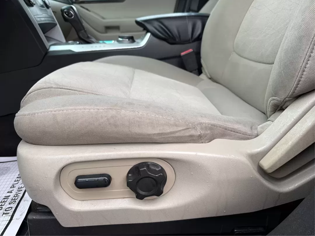 2015 Ford Explorer Base (1FM5K8B82FG) with an Other engine, located at 8750 N County Rd 25A, Piqua, OH, 45356, (937) 908-9800, 40.164391, -84.232513 - **Adventure Awaits: Explore New Horizons with the 2015 Ford Explorer from Advantage Car and Credit - Piqua!**<br /> <br /> Are you ready to elevate your driving experience and embrace life's adventures? Whether you're planning family outings, commuting to work, or embarking on weekend getaways, the - Photo#18