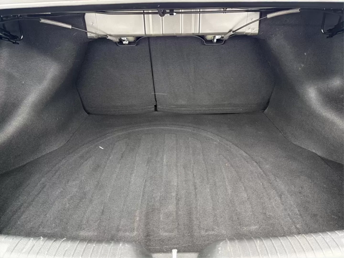 2018 Kia Forte LX (3KPFK4A71JE) with an 2L I-4 DOHC engine, located at 1951 S Dayton Lakeview Rd., New Carlisle, OH, 45344, (937) 908-9800, 39.890999, -84.050255 - **Discover Your Next Adventure with the 2018 Kia Forte at Advantage Car and Credit!**<br /> <br /> Are you in the market for a reliable and stylish sedan that accommodates your busy lifestyle? Look no further than this stunning 2018 Kia Forte LX, available now at Advantage Car and Credit in New Carl - Photo#12