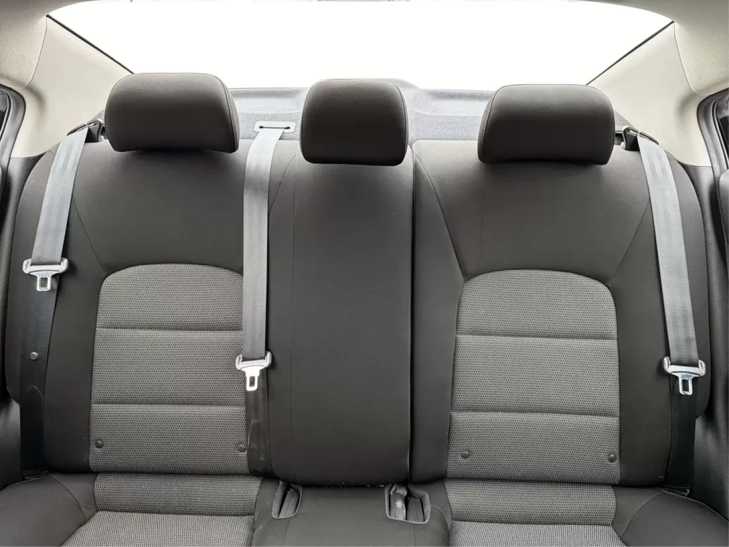 2018 Kia Forte LX (3KPFK4A71JE) with an 2L I-4 DOHC engine, located at 1951 S Dayton Lakeview Rd., New Carlisle, OH, 45344, (937) 908-9800, 39.890999, -84.050255 - **Discover Your Next Adventure with the 2018 Kia Forte at Advantage Car and Credit!**<br /> <br /> Are you in the market for a reliable and stylish sedan that accommodates your busy lifestyle? Look no further than this stunning 2018 Kia Forte LX, available now at Advantage Car and Credit in New Carl - Photo#14