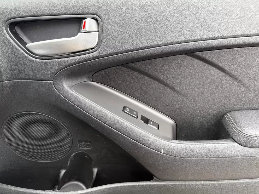 2018 Kia Forte LX (3KPFK4A71JE) with an 2L I-4 DOHC engine, located at 1951 S Dayton Lakeview Rd., New Carlisle, OH, 45344, (937) 908-9800, 39.890999, -84.050255 - **Discover Your Next Adventure with the 2018 Kia Forte at Advantage Car and Credit!**<br /> <br /> Are you in the market for a reliable and stylish sedan that accommodates your busy lifestyle? Look no further than this stunning 2018 Kia Forte LX, available now at Advantage Car and Credit in New Carl - Photo#18