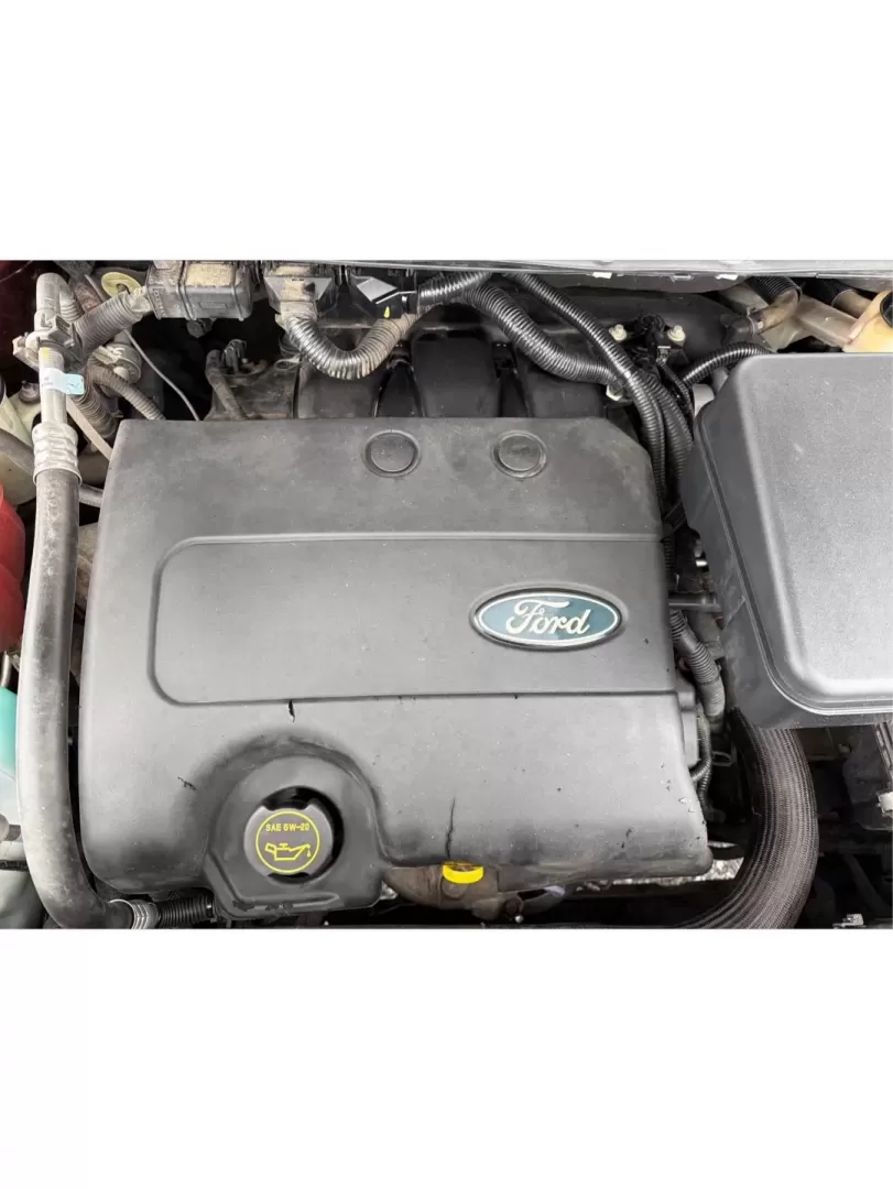 2014 Ford Edge Limited (2FMDK4KC2EB) with an 3.5L V-6 DOHC engine, located at 8750 N County Rd 25A, Piqua, OH, 45356, (937) 908-9800, 40.164391, -84.232513 - **Discover the Perfect Family SUV for Your Next Adventure: 2014 Ford Edge Limited at Advantage Car and Credit - Piqua!**<br /> <br /> Are you searching for a versatile and stylish vehicle that can accommodate your growing family's needs while also providing the comfort and style you crave? Look no f - Photo#11