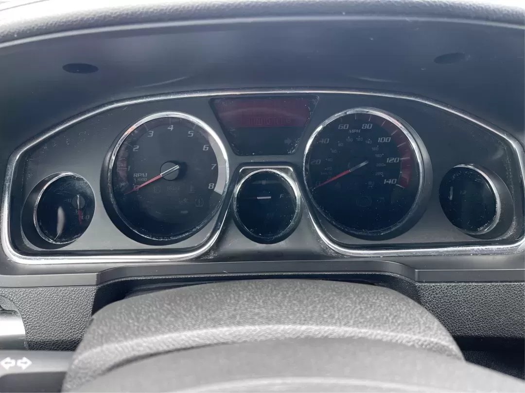 2015 GMC Acadia SLE-2 (1GKKVPKD6FJ) with an 3.6L V-6 gasoline direct injection engine, located at 8750 N County Rd 25A, Piqua, OH, 45356, (937) 908-9800, 40.164391, -84.232513 - Are you ready to elevate your family adventures or conquer your daily commute with unmatched style and comfort? Look no further than this stunning 2015 GMC Acadia SLE-2, available now at Advantage Car and Credit - Piqua. Perfectly designed for growing families, this sport utility vehicle offers a bl - Photo#8