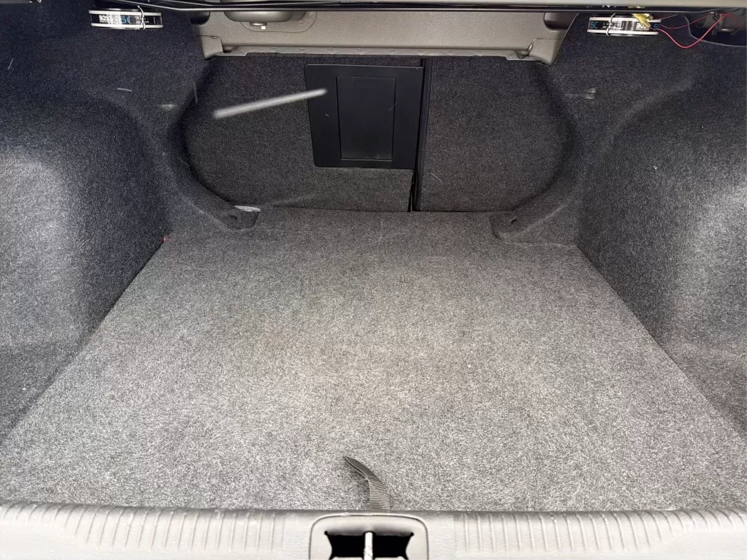 2016 Chrysler 200 S (1C3CCCBB3GN) with an Other engine, located at 880 E. National Road, Vandalia, OH, 45377, (937) 908-9800, 39.891918, -84.183594 - **Elevate Your Commute with the 2016 Chrysler 200 S at Advantage Car and Credit - Vandalia!**<br /> <br /> Are you looking for the perfect blend of style, comfort, and performance for your daily commute or family outings? The 2016 Chrysler 200 S is your ideal companion, offering a sophisticated seda - Photo#11