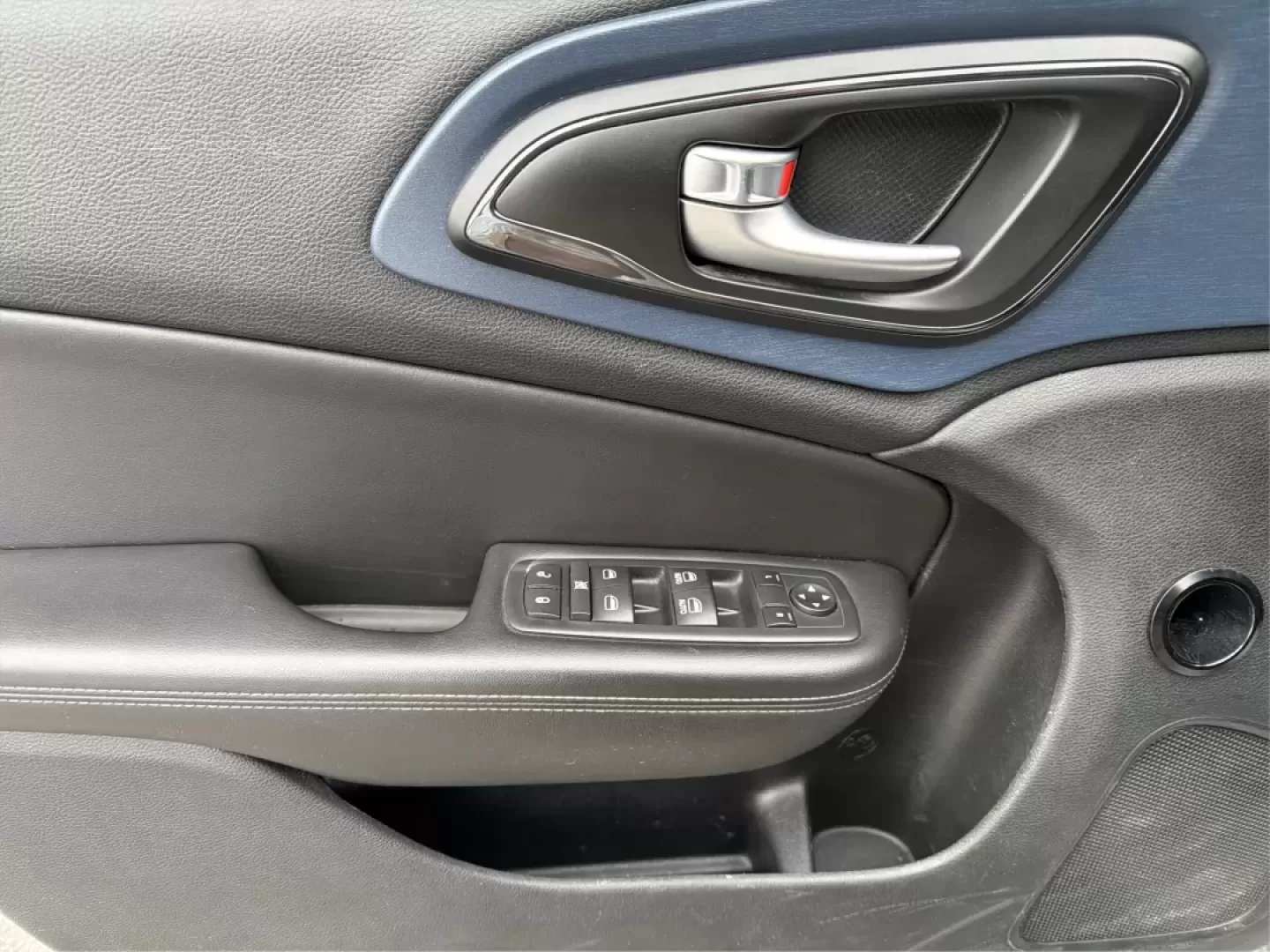 2016 Chrysler 200 S (1C3CCCBB3GN) with an Other engine, located at 1951 S Dayton Lakeview Rd., New Carlisle, OH, 45344, (937) 908-9800, 39.890999, -84.050255 - **Elevate Your Commute with the 2016 Chrysler 200 S at Advantage Car and Credit - Vandalia!**<br /> <br /> Are you looking for the perfect blend of style, comfort, and performance for your daily commute or family outings? The 2016 Chrysler 200 S is your ideal companion, offering a sophisticated seda - Photo#19