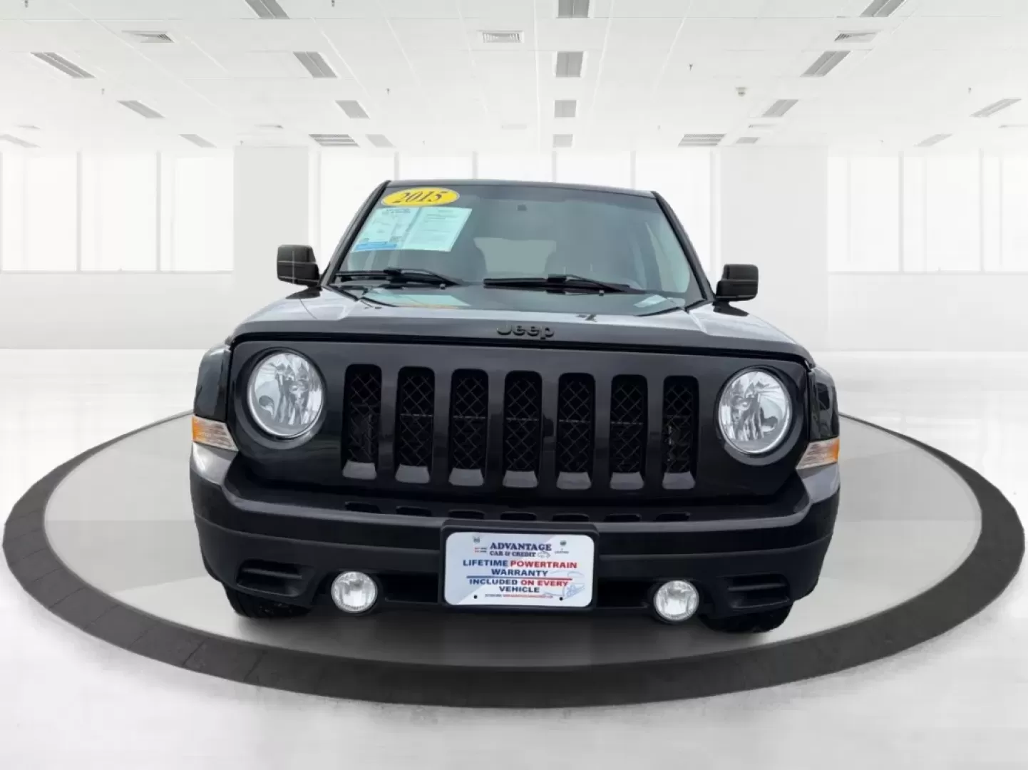 2015 Jeep Patriot Altitude Edition (1C4NJPBA7FD) with an 2L I-4 DOHC engine, Automatic transmission, located at 1184 Kauffman Ave, Fairborn, OH, 45324, (937) 908-9800, 39.807072, -84.030914 - **Adventure Awaits with the 2015 Jeep Patriot Altitude Edition!**<br /> <br /> Are you ready to elevate your weekend adventures or make daily commutes a breeze? At Advantage Car and Credit in Fairborn, OH, we have just the vehicle for you-the 2015 Jeep Patriot Altitude Edition! This rugged yet comfo - Photo#7